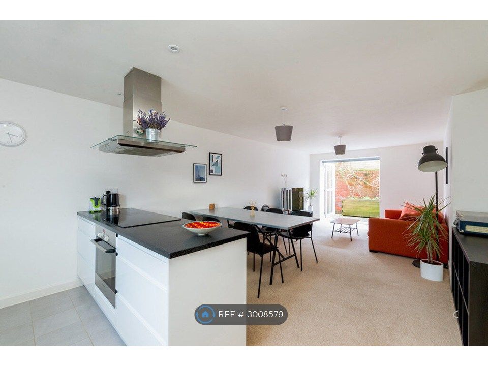 Property photo 1 of 10 Kitchen / Diner 2