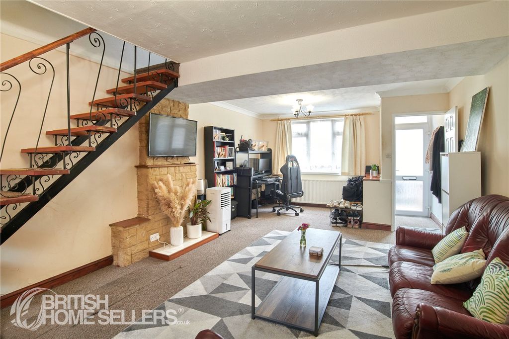 Property photo 2 of 10 Picture No. 07