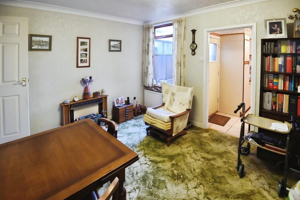 Property photo 3 of 11 Photo 3