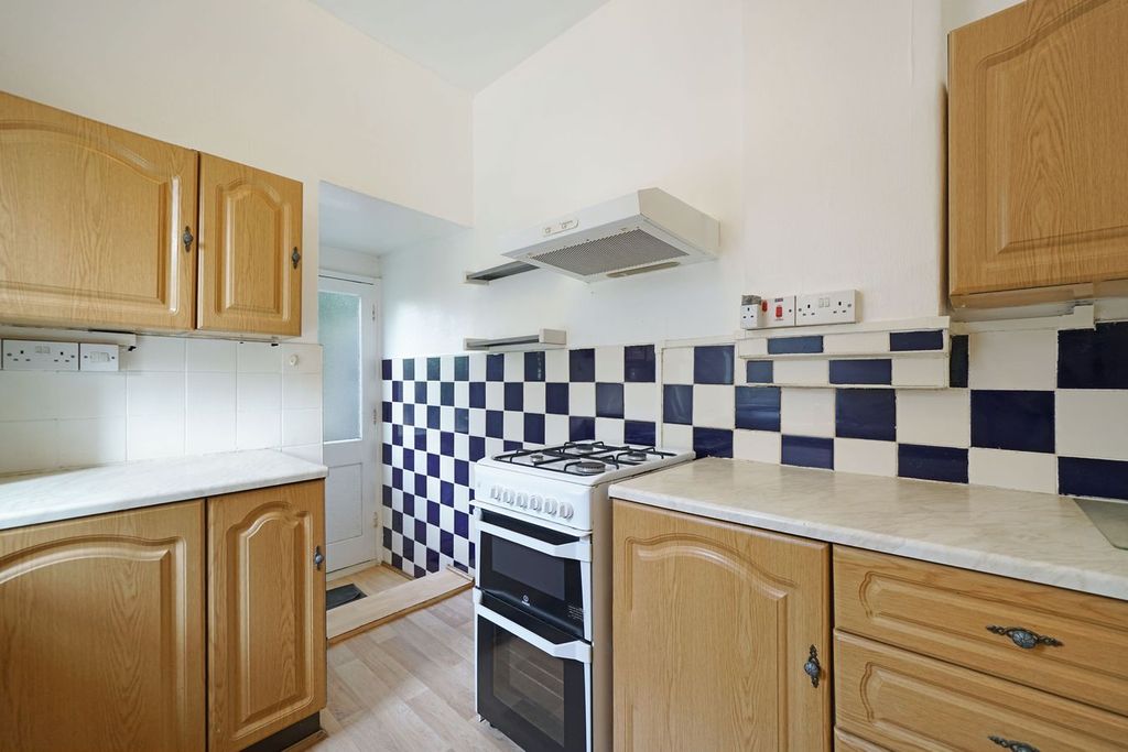 Property photo 2 of 11