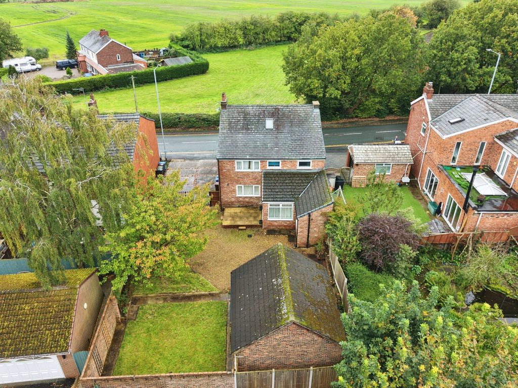 Property photo 2 of 42