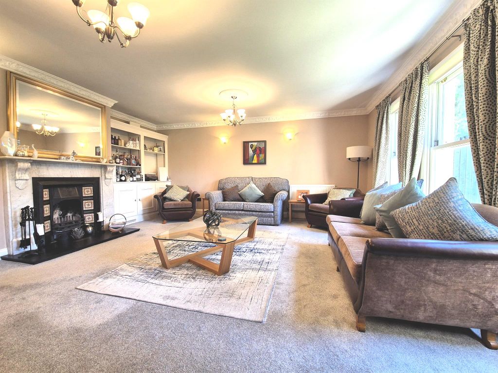 Property photo 2 of 19