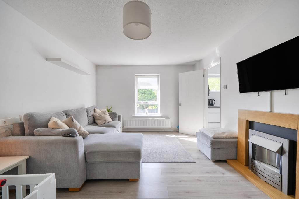 Property photo 2 of 19 Reception