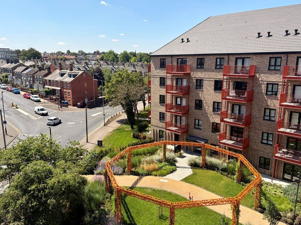 Property photo 1 of 12 Tayfen Court