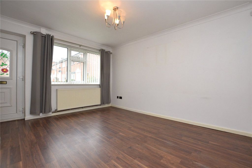Property photo 2 of 11 Picture No. 03