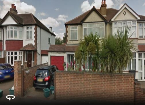 Property photo 1 of 10 Front