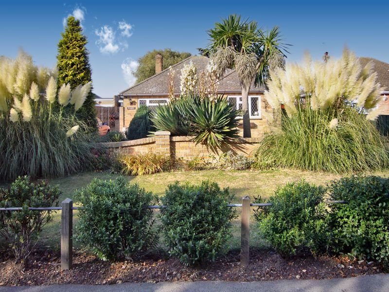 Property photo 1 of 23 Rush Green Road