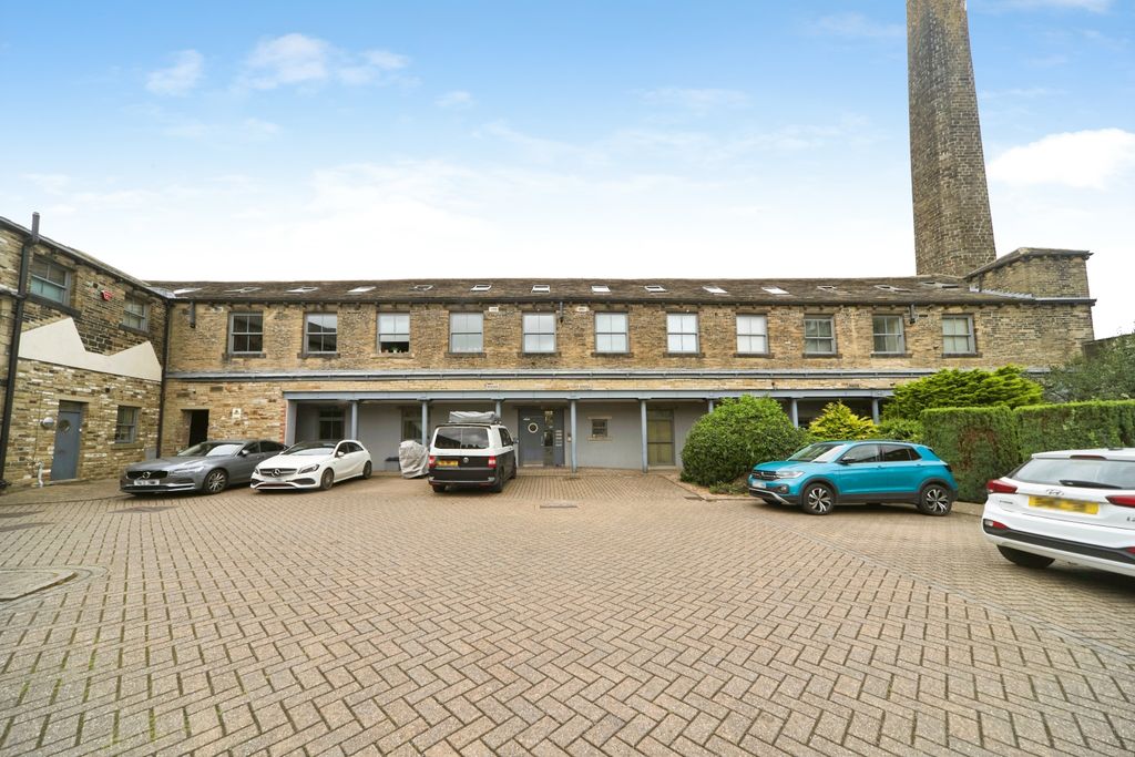 Property photo 2 of 20 The Mill