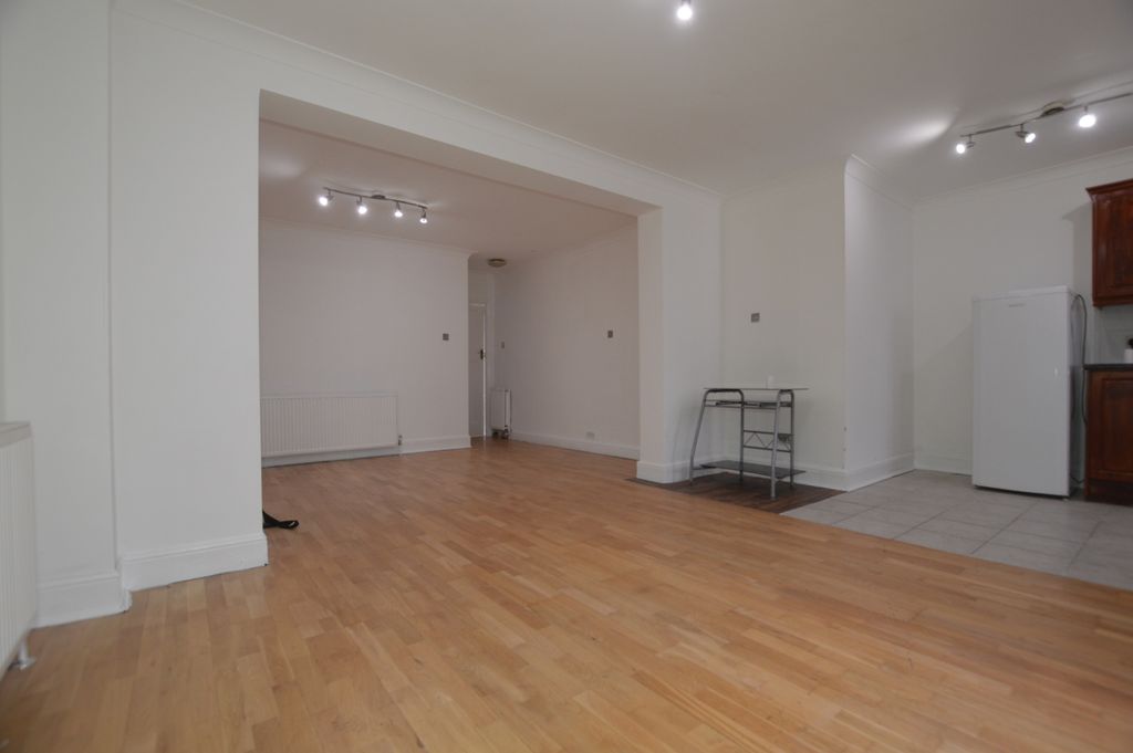 Property photo 3 of 14 Dsc_0625