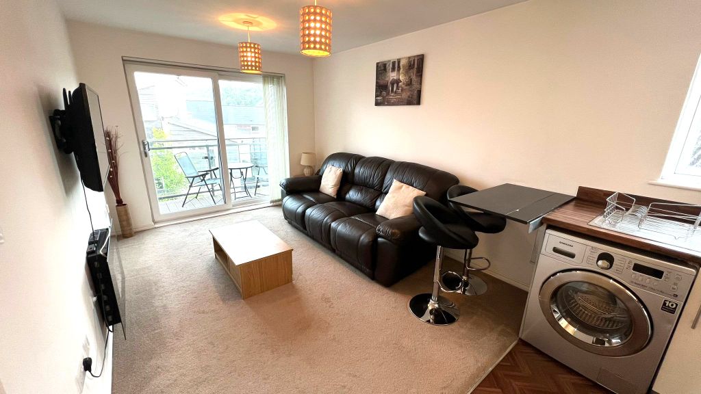 Property photo 1 of 4