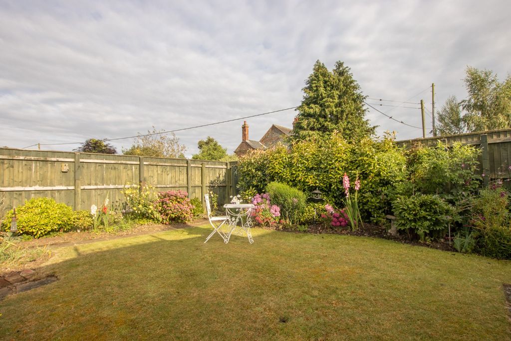 Property photo 2 of 16 3455744