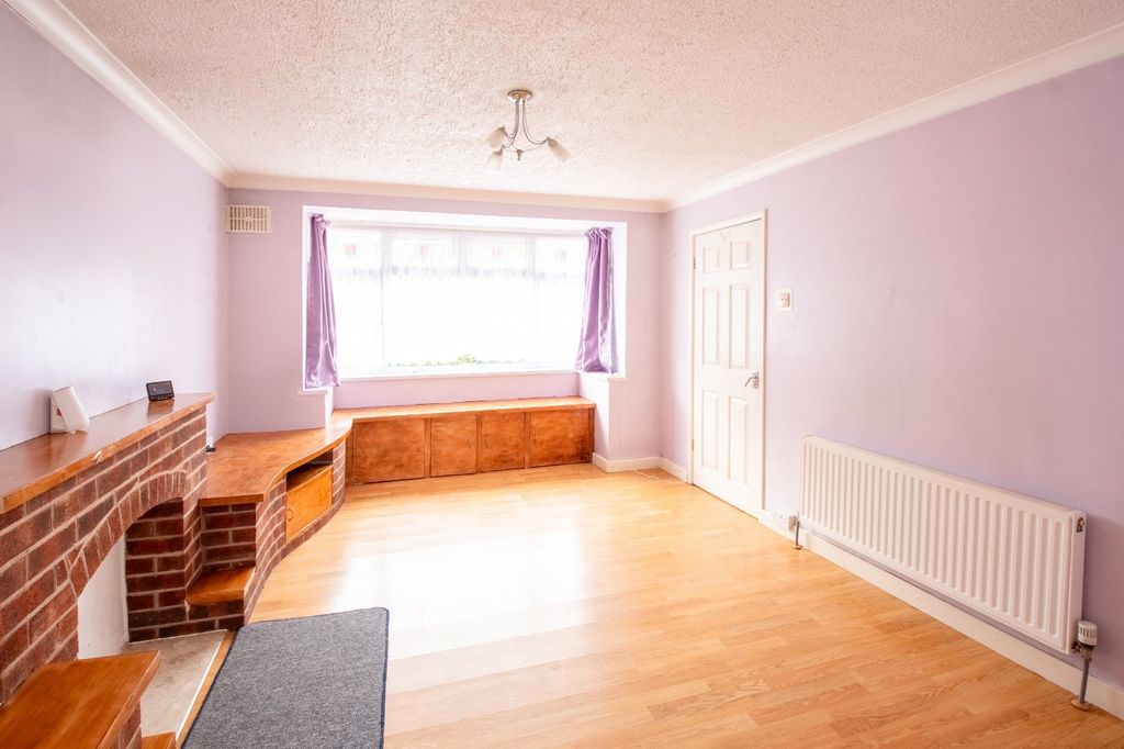 Property photo 3 of 15 Picture No. 08