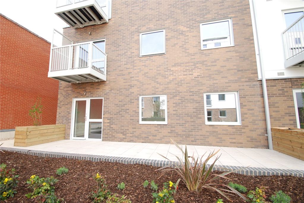 Property photo 2 of 14 Picture No. 26