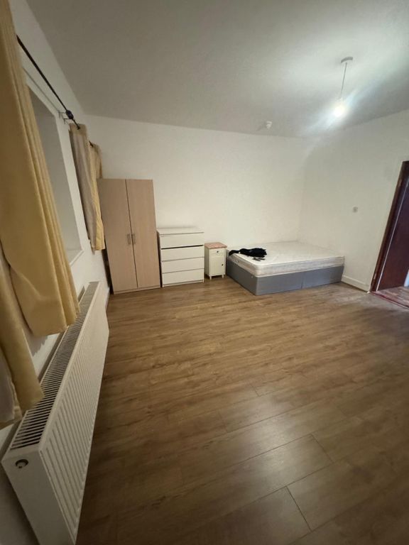 Property photo 2 of 6 Open Plan Living/Dining Area