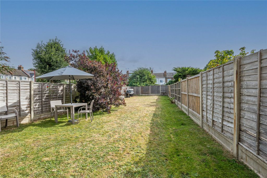 Property photo 3 of 24 Picture No. 10