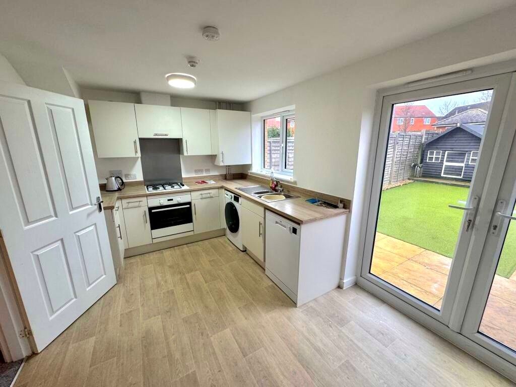 Property photo 2 of 9