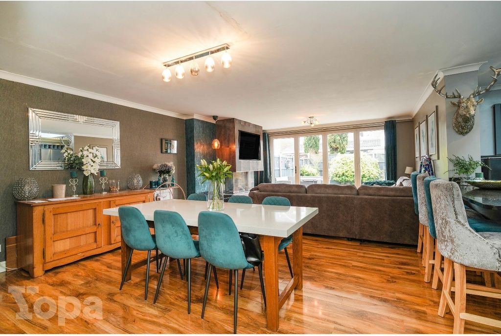Property photo 1 of 19 Img_1672