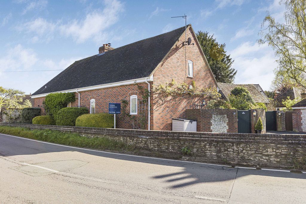 Property photo 1 of 47