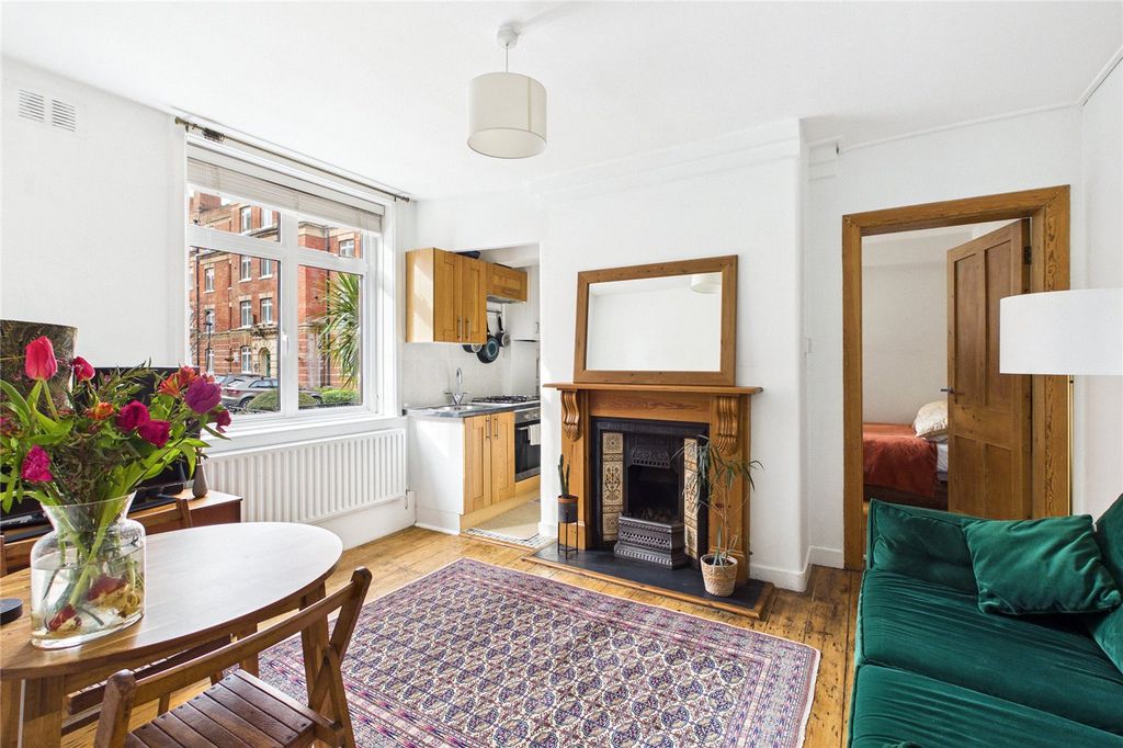 Property photo 2 of 9 Picture No. 08