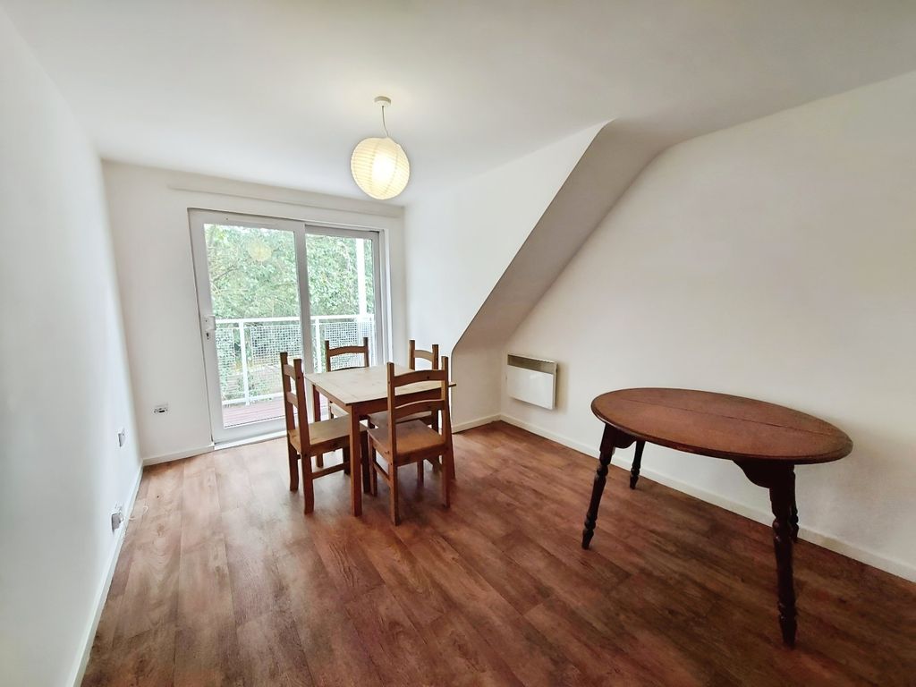 Property photo 3 of 17 Picture No. 38