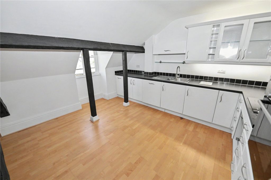 Property photo 3 of 11 Picture No. 11