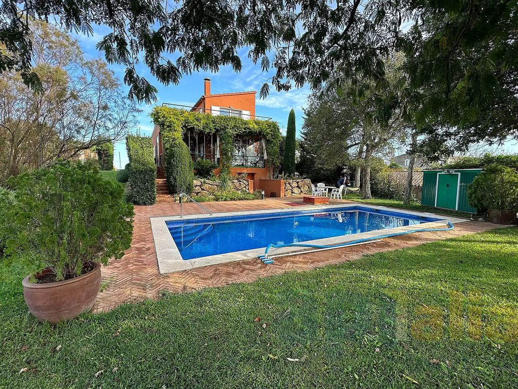 Property photo 1 of 29