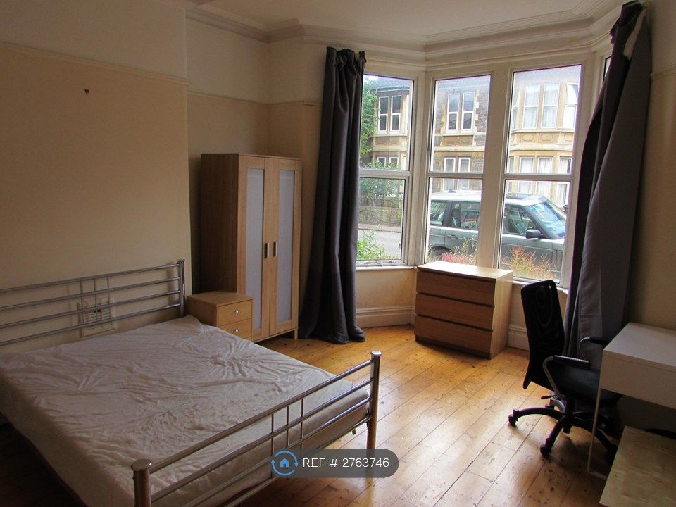 Property photo 2 of 6