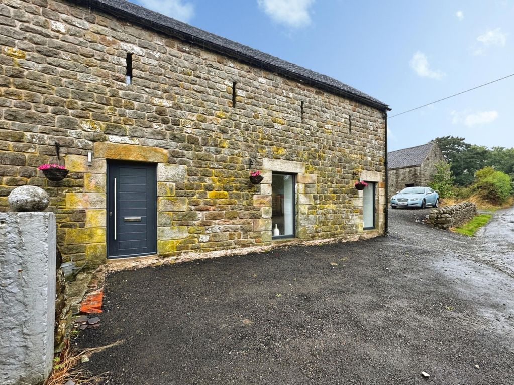 Property photo 1 of 28 Outside