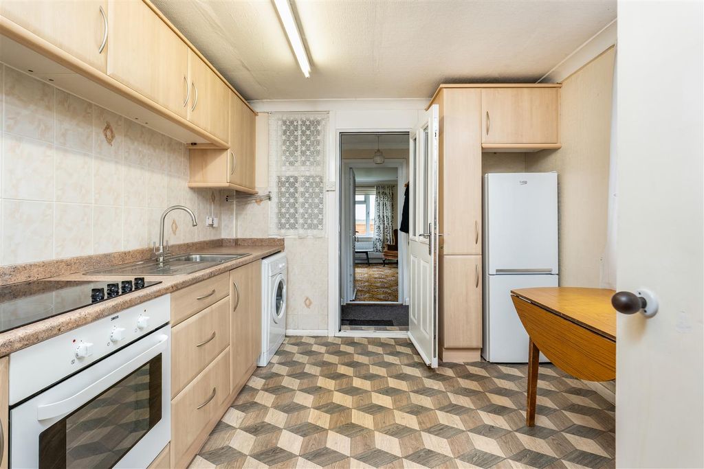 Property photo 2 of 26 111-17.Jpg