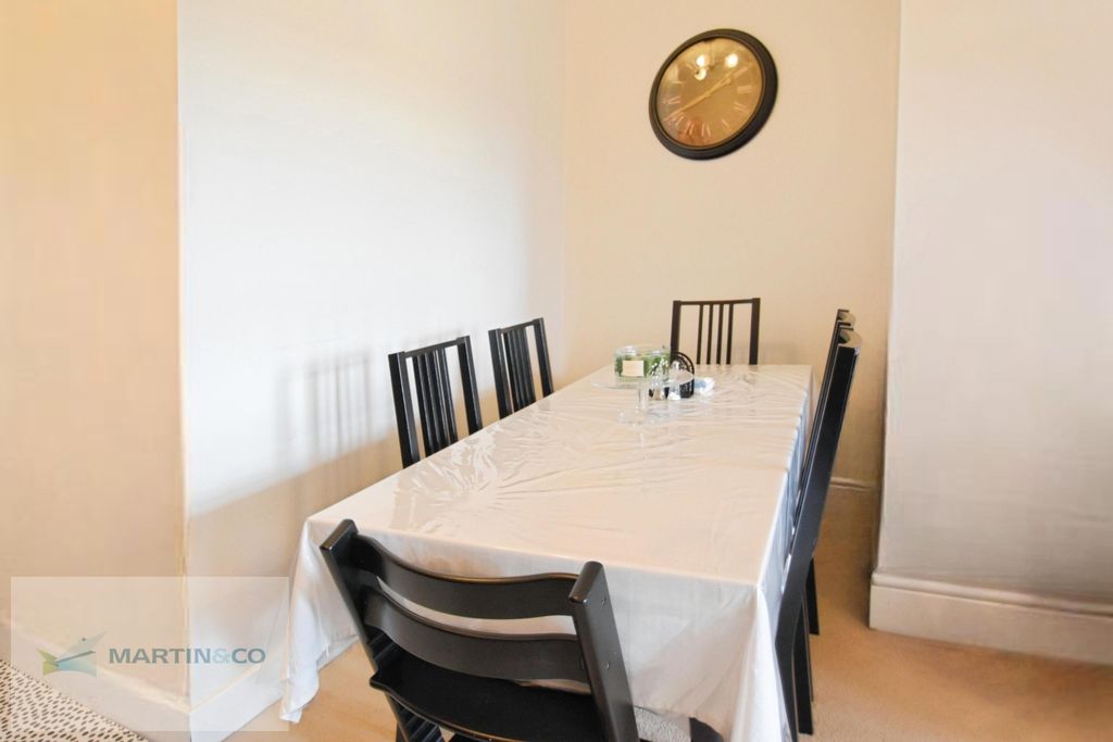 Property photo 3 of 14 4