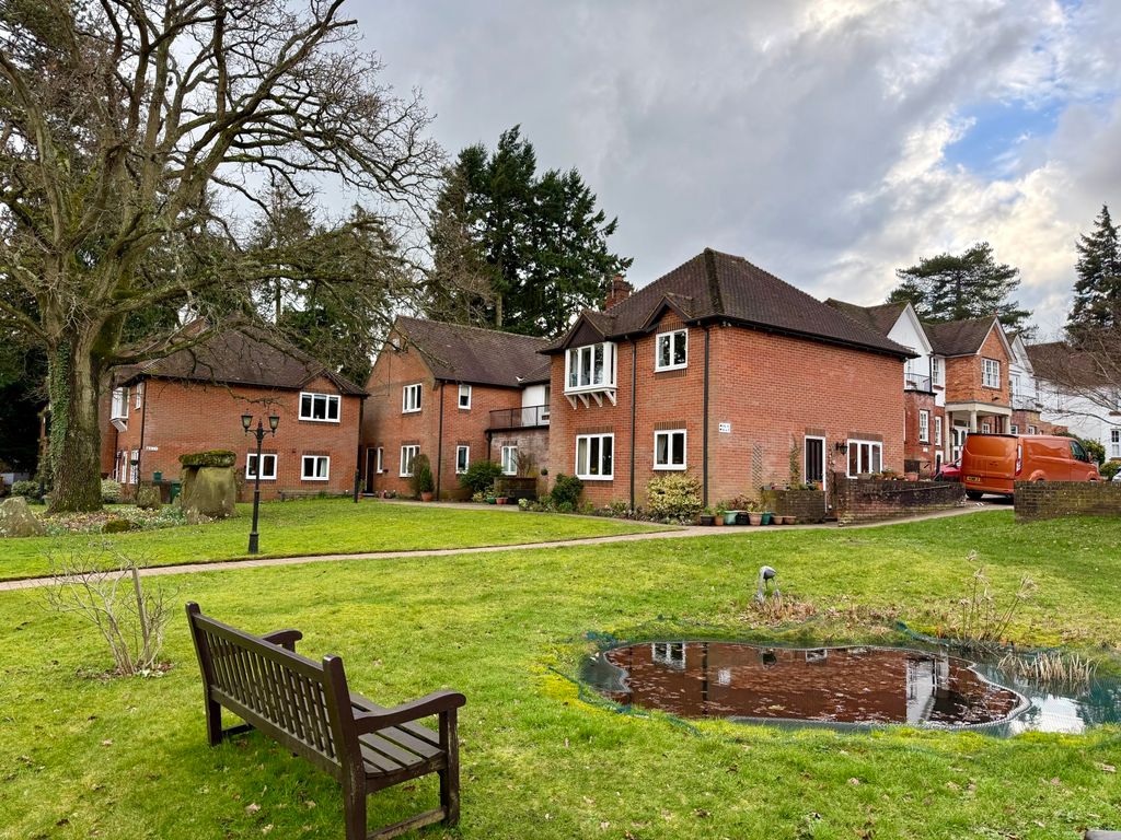 Property photo 1 of 22 Picture No. 06