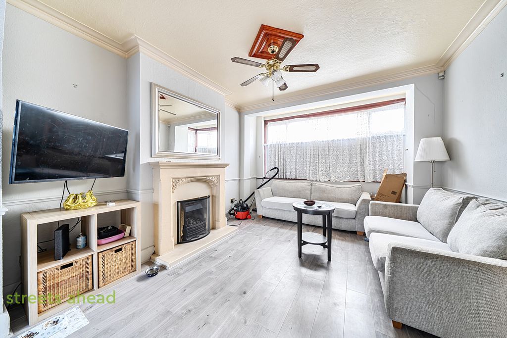 Property photo 2 of 18 4E446716-Ac69-46A...