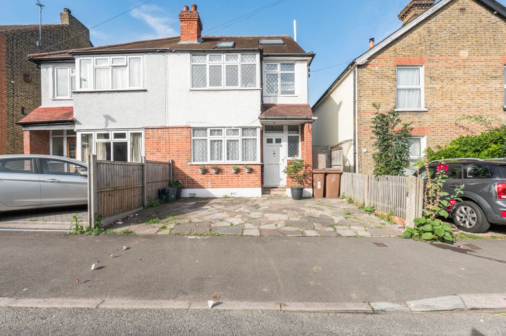 Property photo 1 of 20