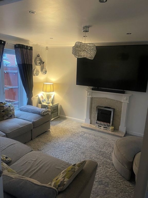 Property photo 2 of 4 Monks Well - Living