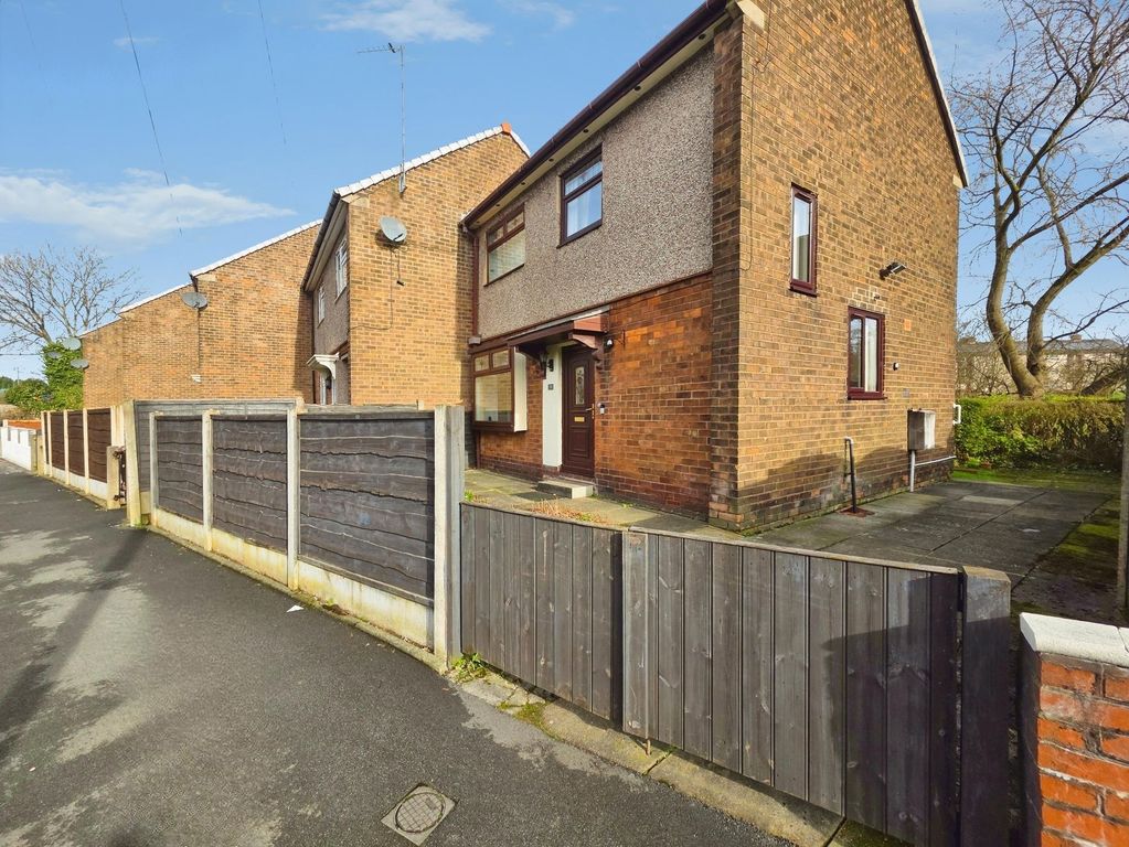 Property photo 1 of 16