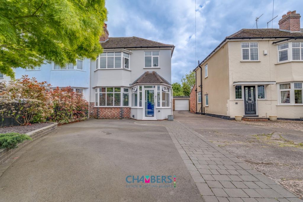 Property photo 1 of 53 Approach