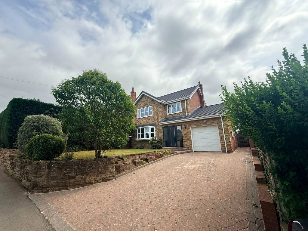 Property photo 1 of 32