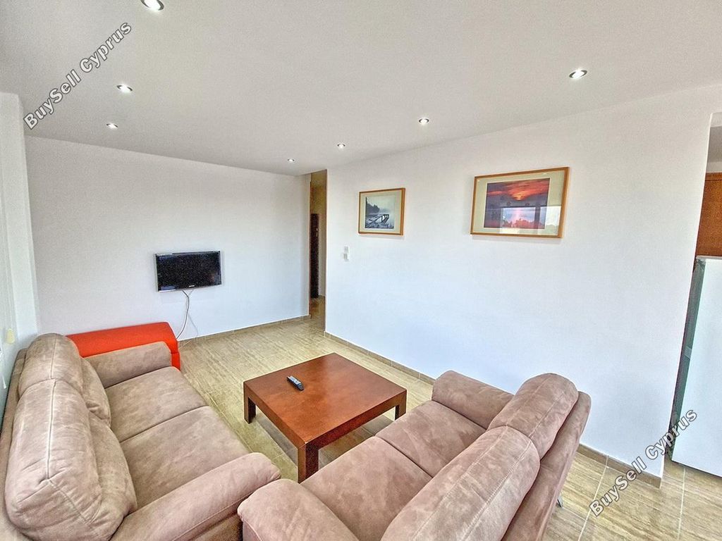 Property photo 3 of 23