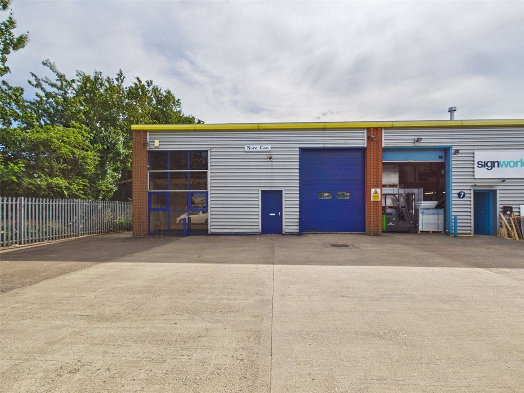 Property photo 1 of 6 Picture No. 05