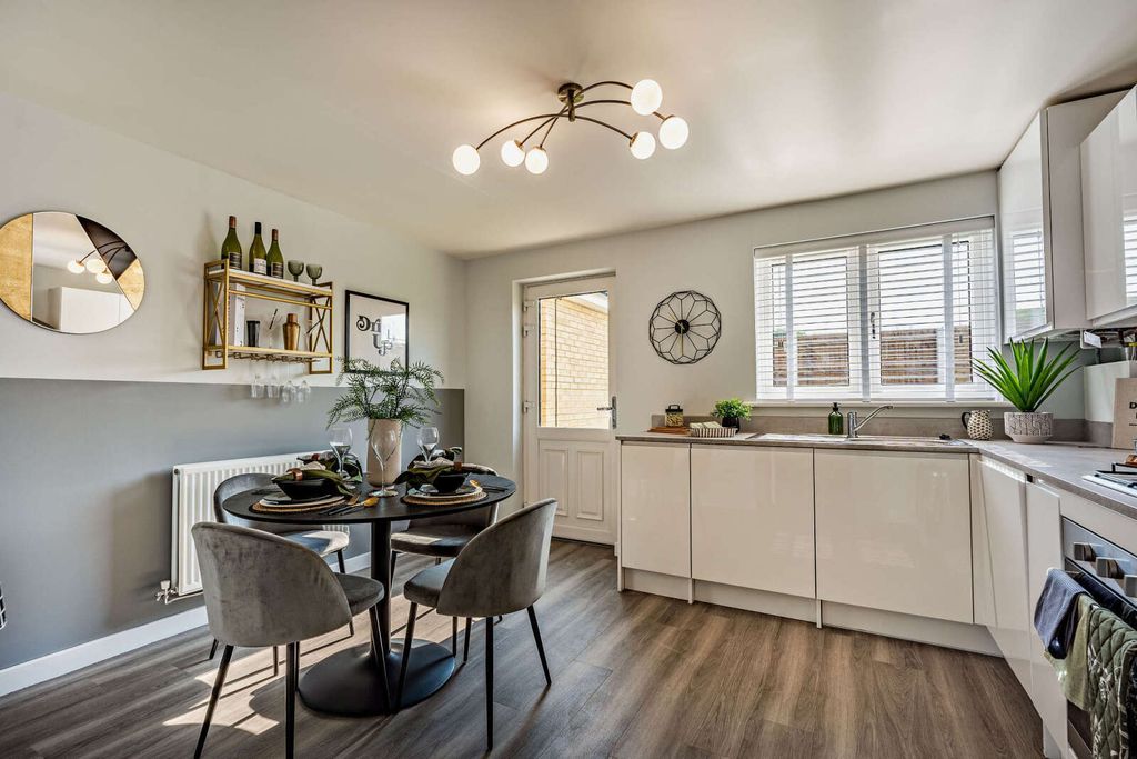 Property photo 2 of 10 Picture No. 03