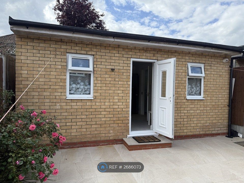 Property photo 1 of 6 Exterior