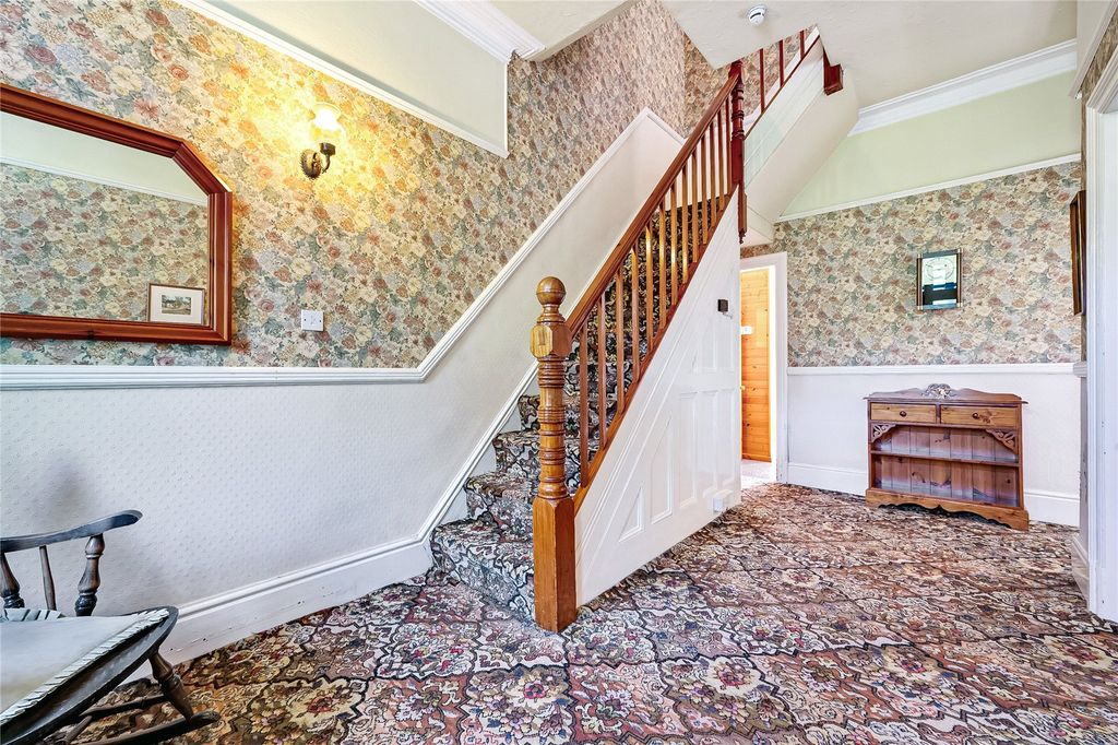 Property photo 3 of 30 Picture No. 37