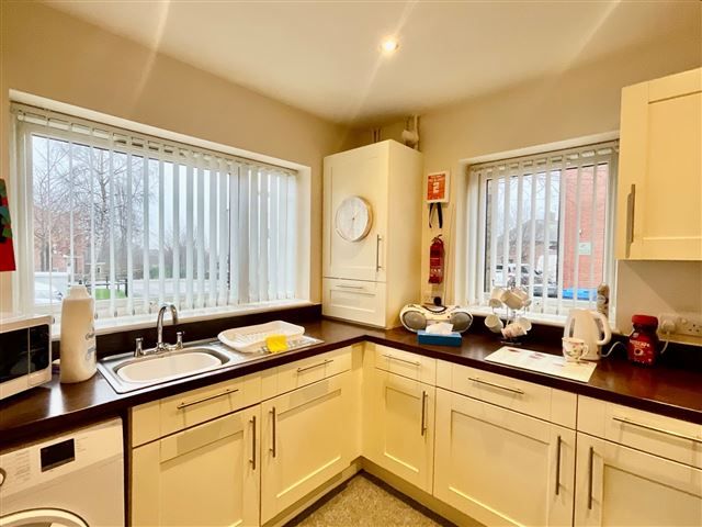 Property photo 3 of 21 Kitchen