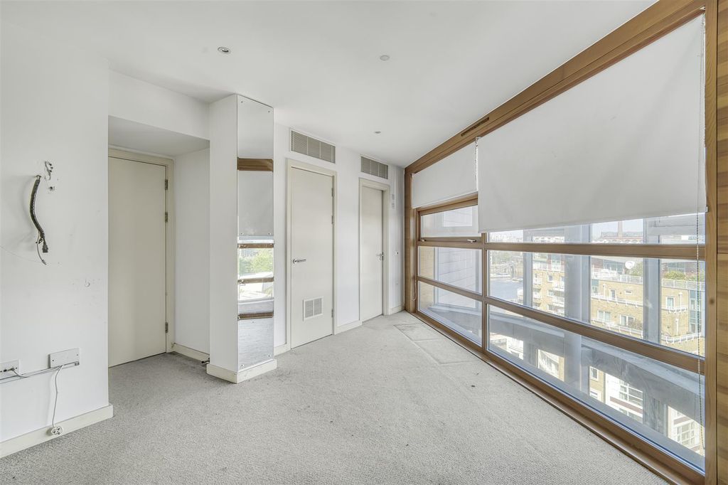 Property photo 3 of 10 Bedroom 1, Falcon Wharf, Eden Harper Sw11