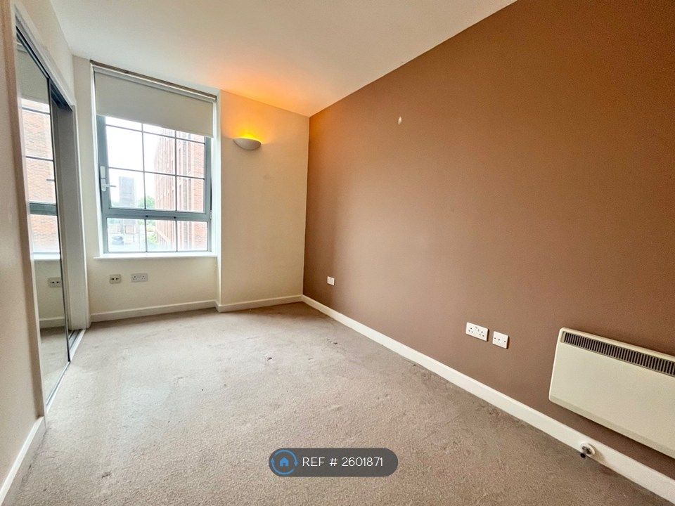 Property photo 1 of 11 Bedroom One