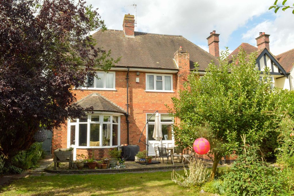 Property photo 3 of 45