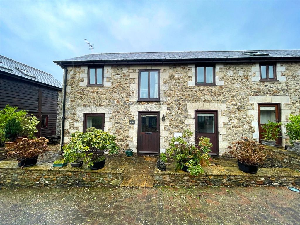 Property photo 1 of 12 Picture No. 11