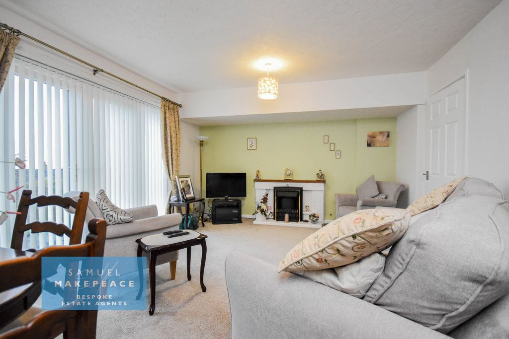 Property photo 2 of 15 Gallery