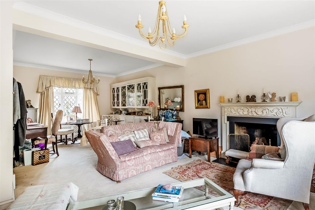 Property photo 2 of 33 50-Nonsuch-Walk-27.Jpg