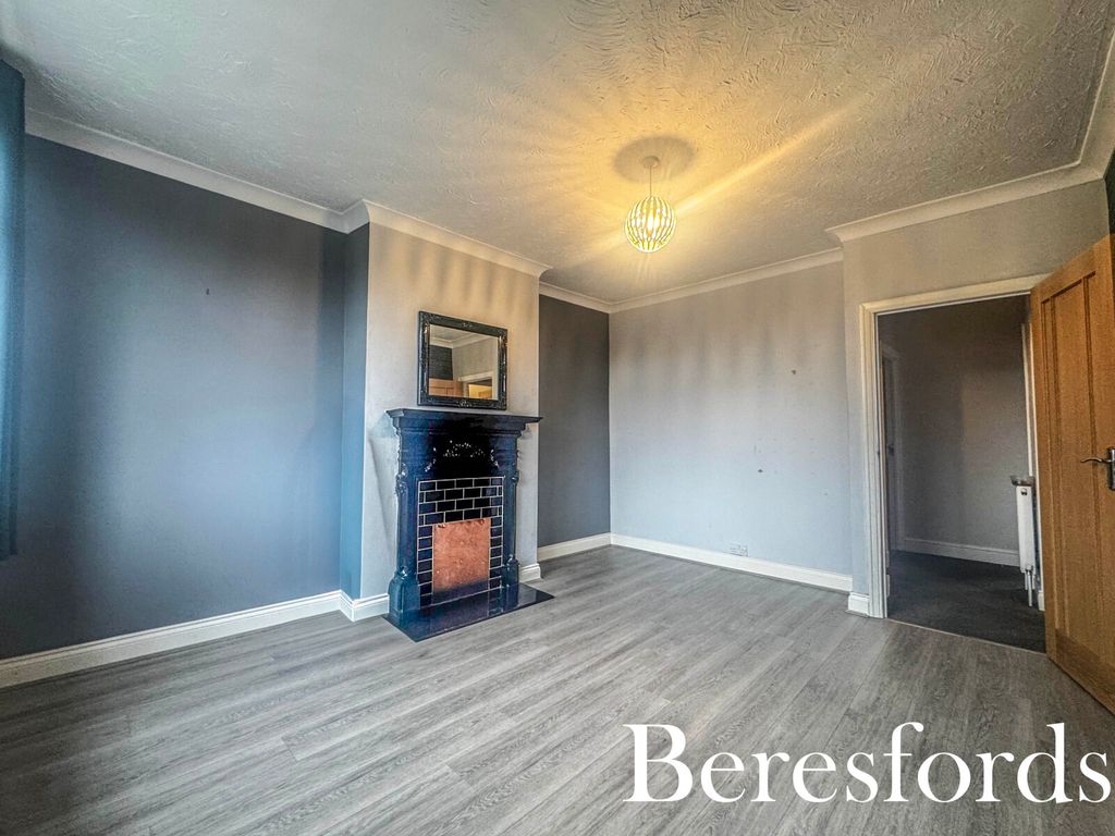 Property photo 3 of 15 Picture No. 19